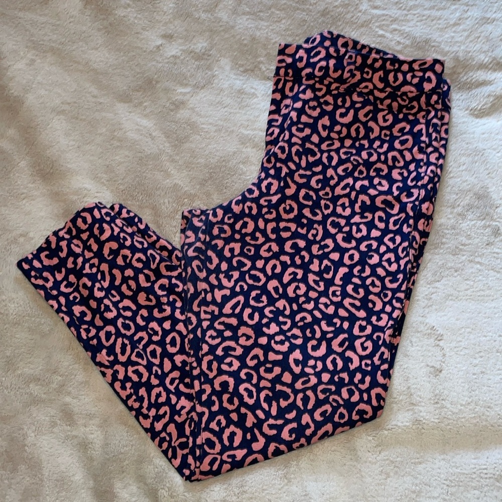 Navy blue and pink cheetah print old navy pixie pants size 10